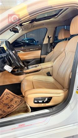 بي ام دبليو الفئة 7